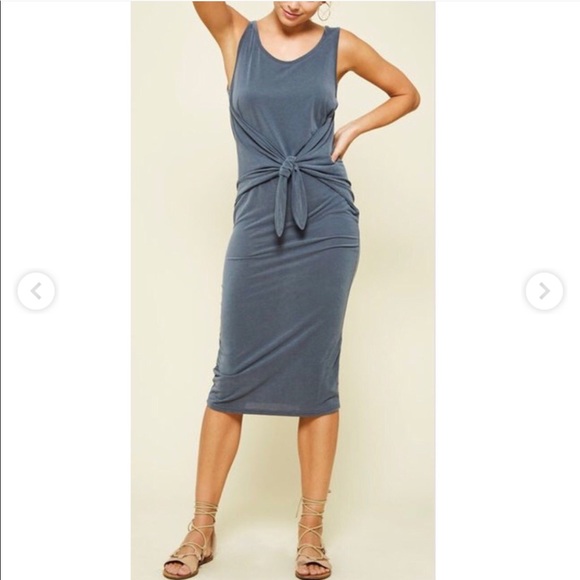 Dress - Picture 2 of 2